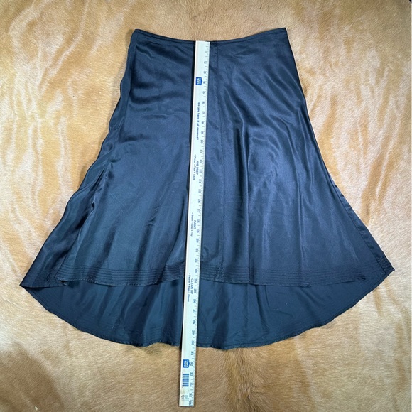 Max Studio Black Silk Cotton Blend Asymmetrical Satin Skirt - Picture 4 of 5